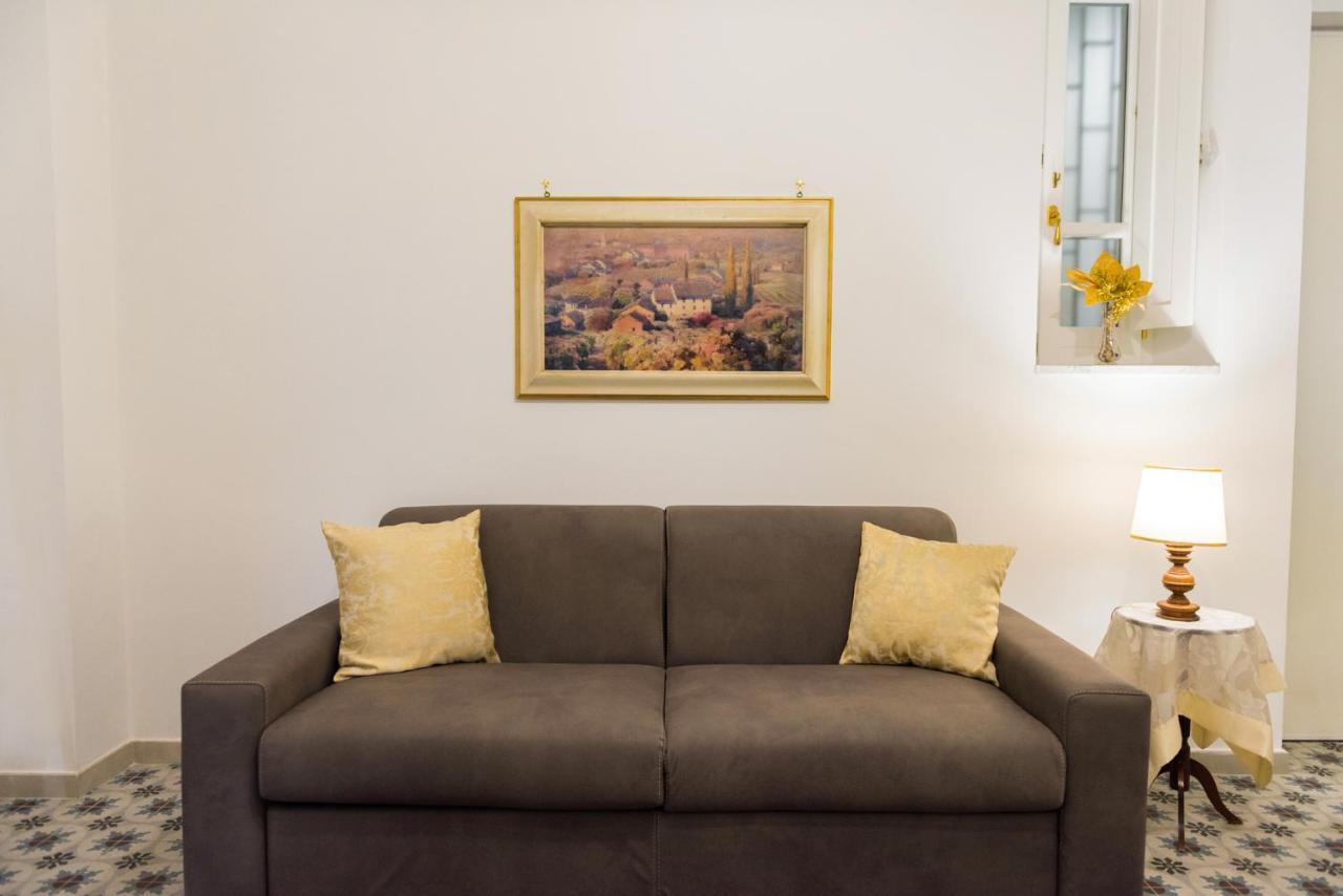 Le Bijou Luxury Apartment Salerno Esterno foto